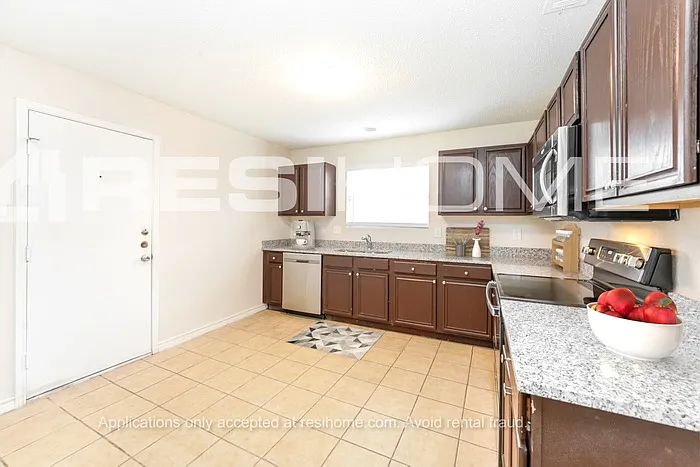 7324 Buford Dr — Photo 4