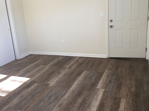 3rd image of 43 Lasalle Ct #5775653