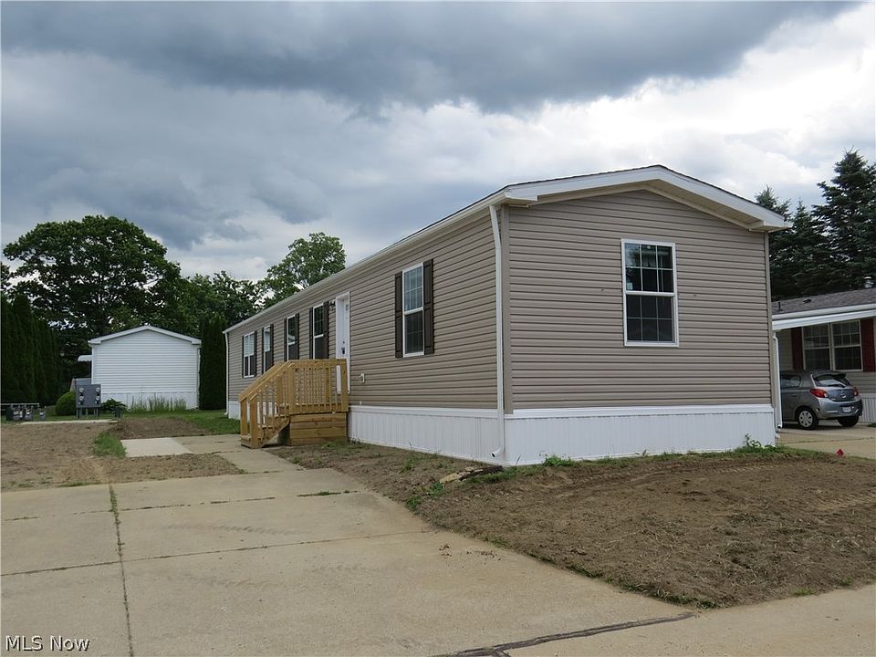 1st image of 2663 Lake Breeze Dr