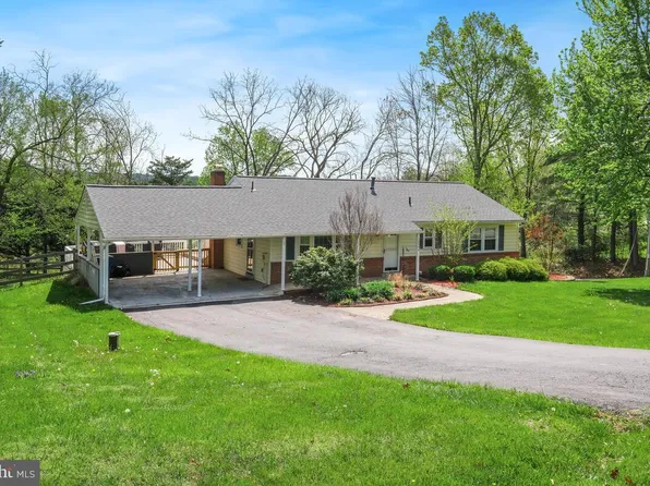2044 Fire Tower Ln, Ijamsville, MD 21754