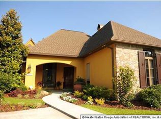 16251 Woodville Dr, Prairieville, LA 70769