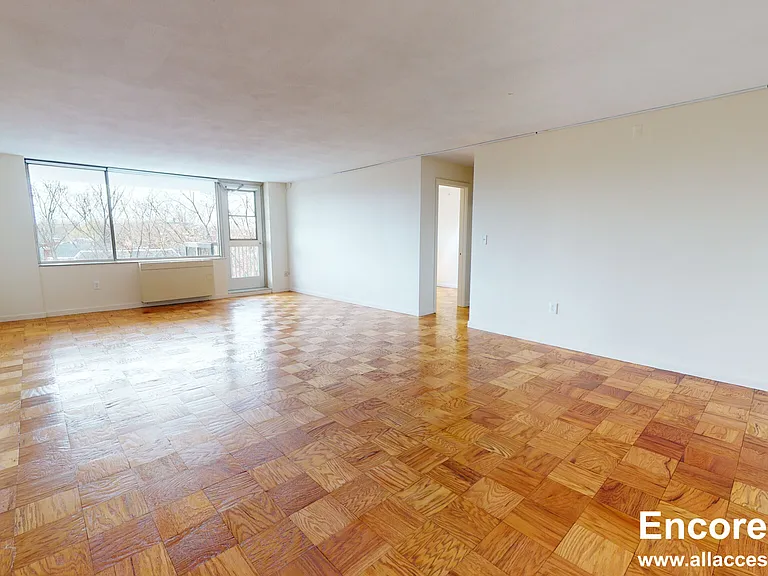 17 Monmouth Ct #D — Photo 24