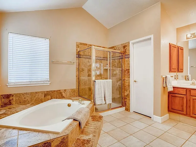 7541 Powderhorn Dr — Photo 5