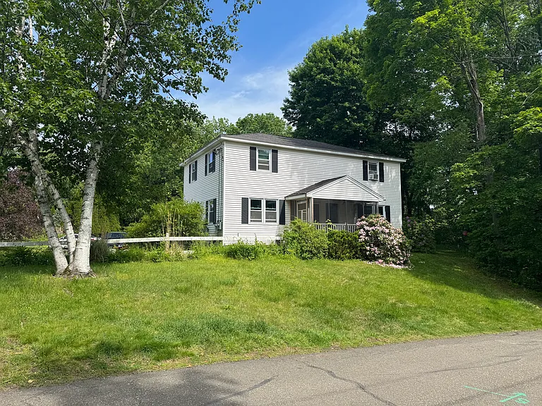 48 Fort St #1 — Photo 1