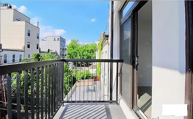 Rented by REAL New York | media 8