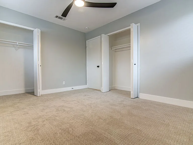 4707 Menchaca Rd — Photo 14