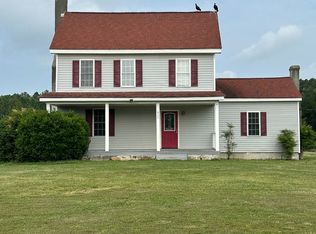 932 Golf Dr, Bracey, VA 23919