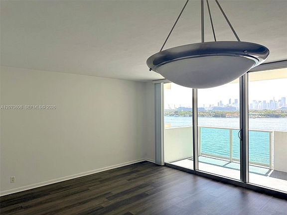 2nd image of 1200 West Ave APT 1002