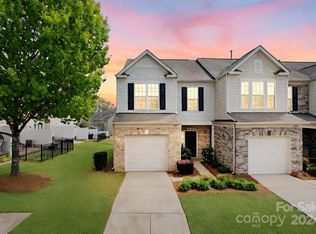 5915 Glassport Ln, Charlotte, NC 28210