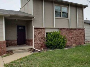 9212 W 18th St N, Wichita, KS 67212