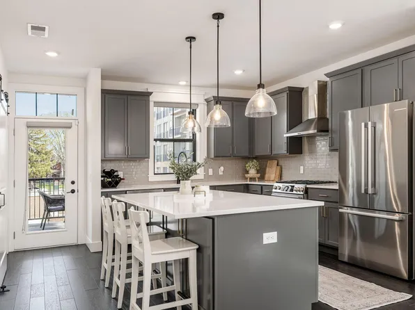 1290 Forsythe Ave, Columbus, OH 43201