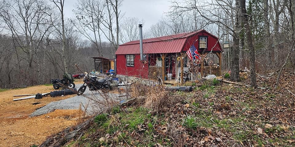 1st image of 251 Riverview Rd
