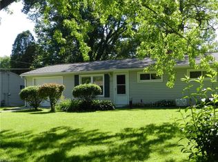 2869 Denny Rd, Ravenna, OH 44266