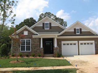 12412 Meetinghouse Dr, Cornelius, NC 28031
