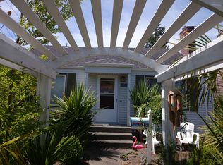 3233 60th Ave SW, Seattle, WA 98116