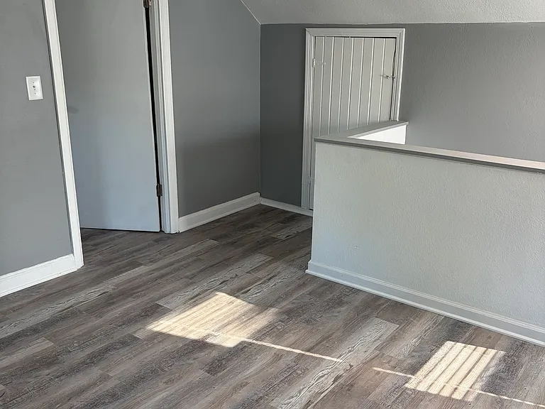 4024 Lafayette Rd — Photo 9