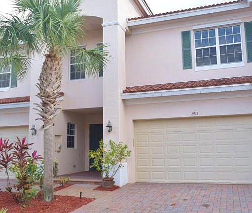 2nd image of 2917 SW Cedar Dunes Dr