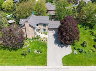 16 Oak Ridge Dr, Halton Hills, ON L7G5G6