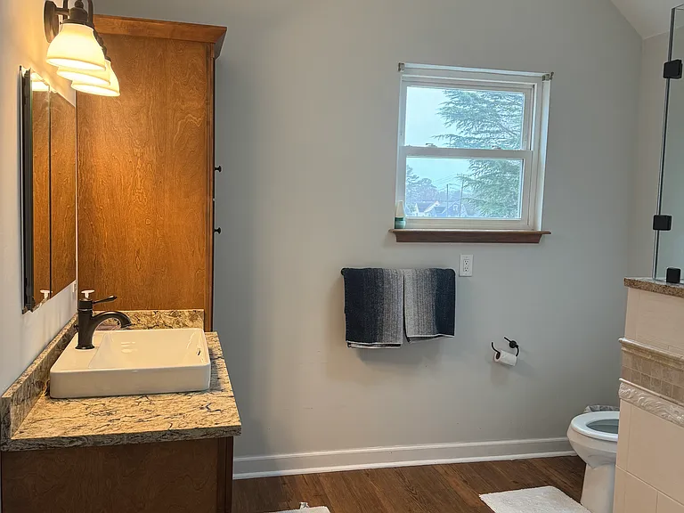 1805 E Bayview Blvd — Photo 12
