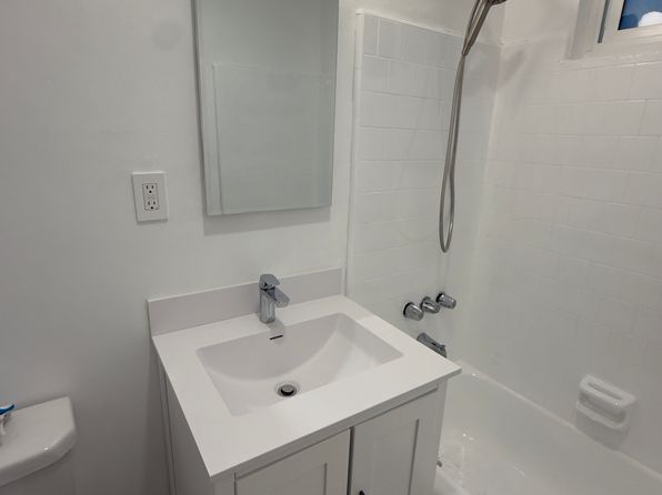 6145 Toltec Way APT 4