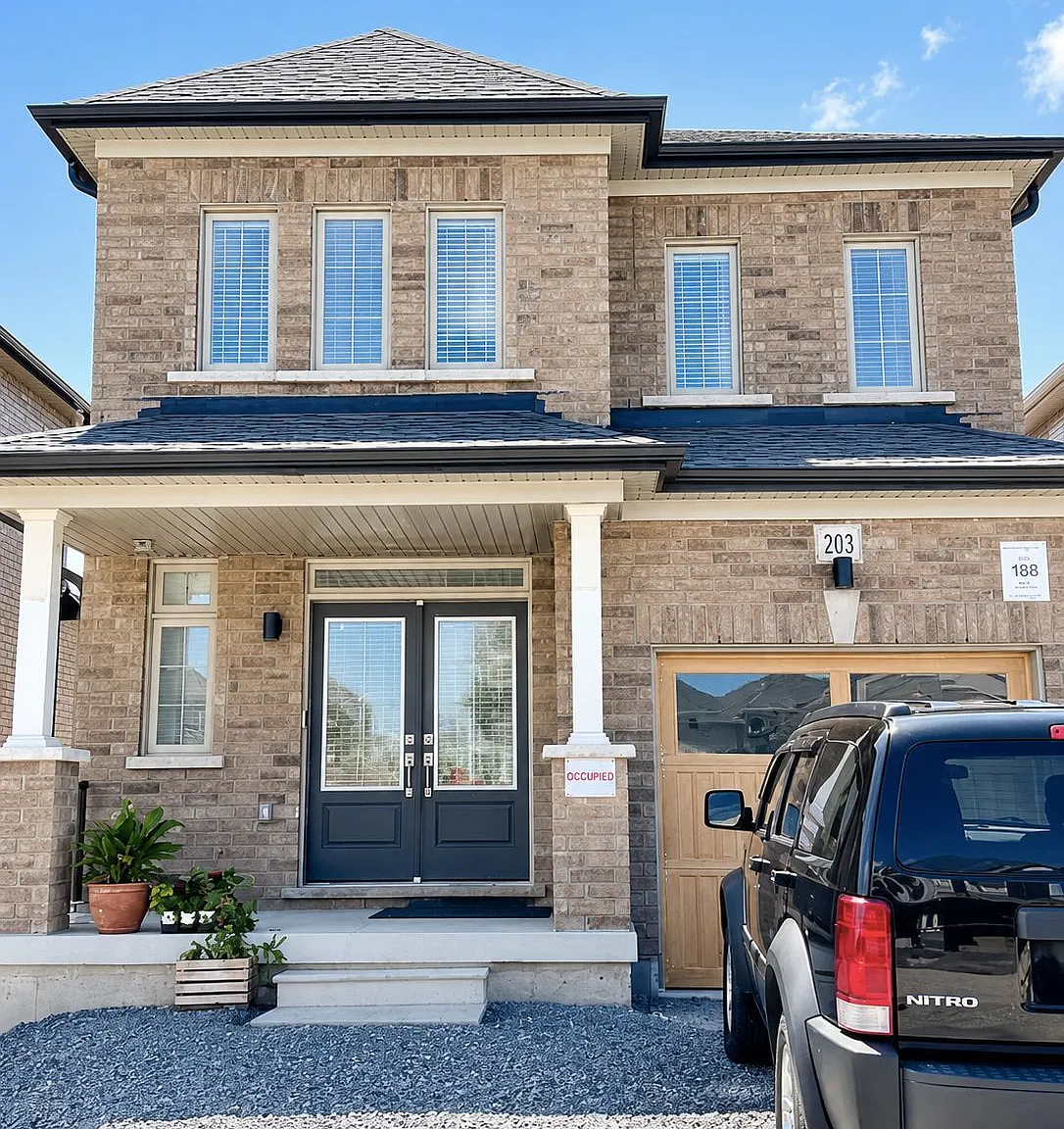 3 bed, $3,150 — Photo 1