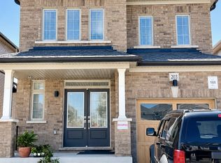 203 Flood Ave, Clarington, ON L1B1G9