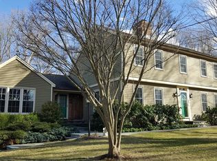 24 Echo Valley Rd, Newtown, CT 06470