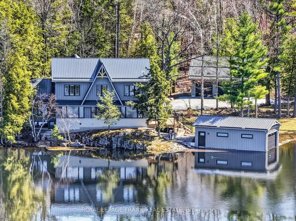 1484 Birchview Rd, Douro Dummer, ON K0L 2H0