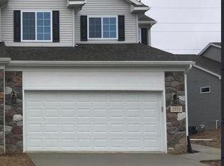 2332 Fieldstone Dr, Okemos, MI 48864