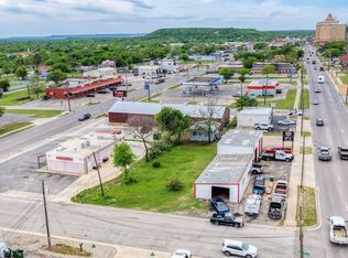 104 SE 12th Ave, Mineral Wells, TX 76067