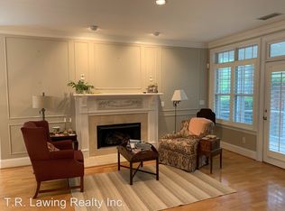 6225 Park South Dr, Charlotte, NC 28210