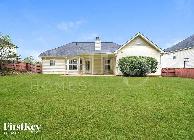 80 Pebble Ln — Photo 15