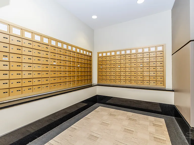 345 N Lasalle St #1805 — Photo 9