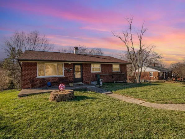 9359 West Rd, Cleves, OH 45002