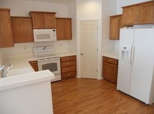 1285 SE Roundelay St, Hillsboro, OR