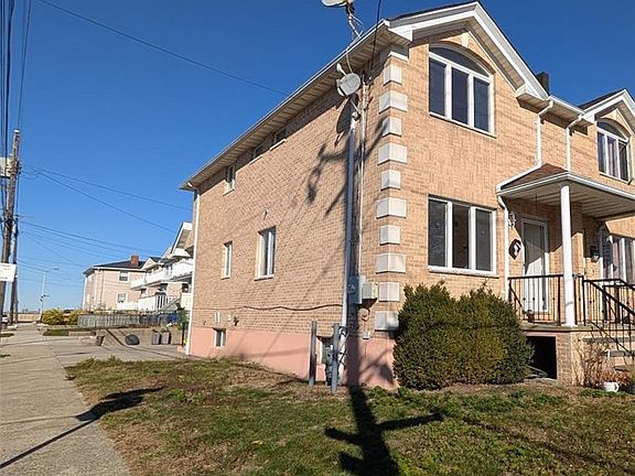 2nd image of 124-22 Cronston Ave