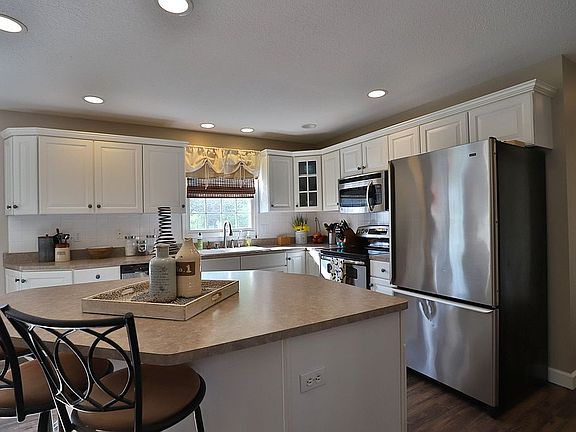 4th image of 10803 N Dana Dr