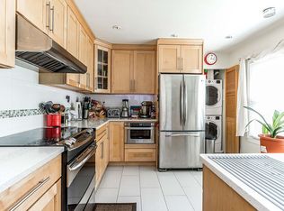 21515 23rd Rd, Bayside, NY 11360