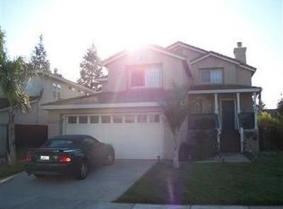 9518 Village Tree Dr, Elk Grove, CA 95758