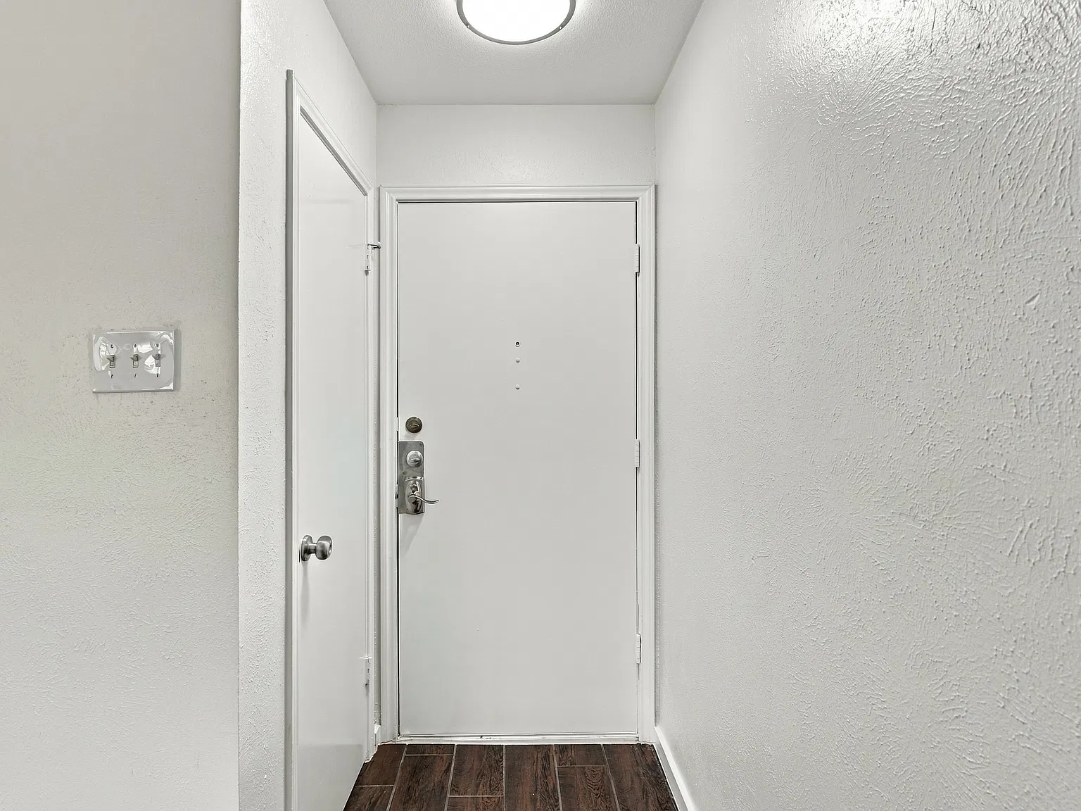 15151 Berry Trl — Photo 2