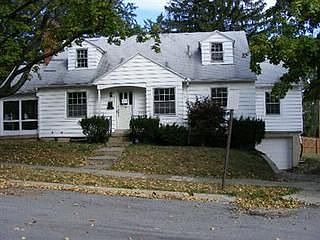 1st image of 136 Odlin Ave