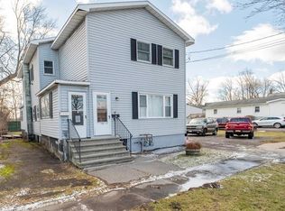 116 E 2nd St, East Syracuse, NY 13057