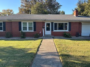 1042 Pueblo Trl, Frankfort, KY 40601
