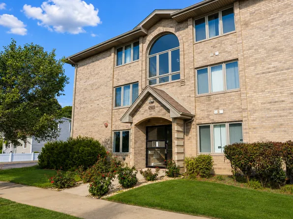 5258 W 79th St APT B3, Burbank, IL 60459