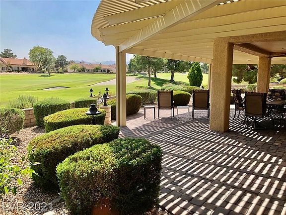 3rd image of 9033 Starmount Dr