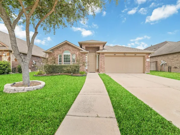 2309 Newton Branch Ln, Pearland, TX 77089