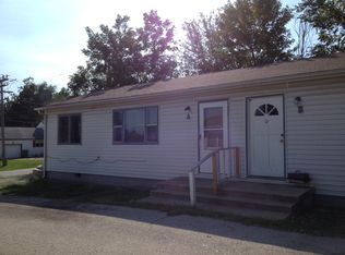 300 E South St APT D, Harrisonville, MO 64701