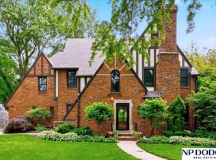 673 N 57th St, Omaha, NE 68132