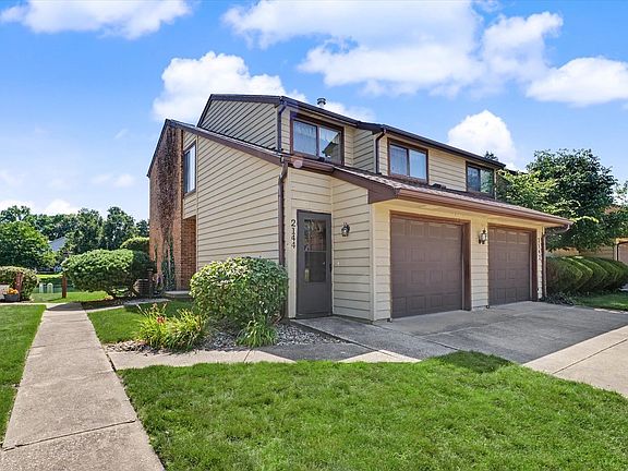 2nd image of 2142 Harbortown Cir #2142