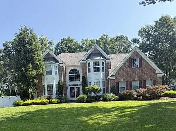 1295 Indian Hill Rd, Toms River, NJ 08753